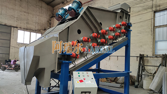 Gıda katkı maddeleri için yüksek verimlilikli enerji tasarrufu 1200*3000mm besin sınıfı dikdörtgen yüksek frekanslı ekran