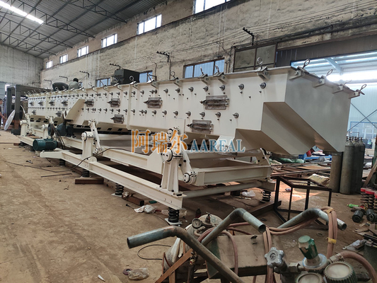 1.6m Genişliği 18.5 Uzun Yüksek Performanslı Paslanmaz Çelik Çiğ Şeker İçin Dengeli Vibratör Taşıyıcı