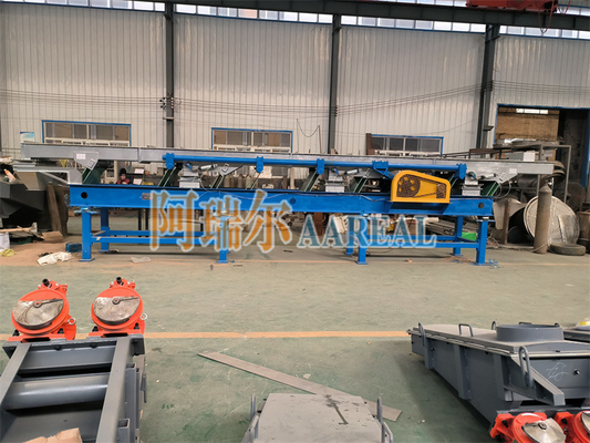 Yüksek verimli enerji tasarrufu, plastik granül taşımacılığı için 304 yapraklı yaylı eksantrik dengelenmiş titreşimli taşıyıcı.
