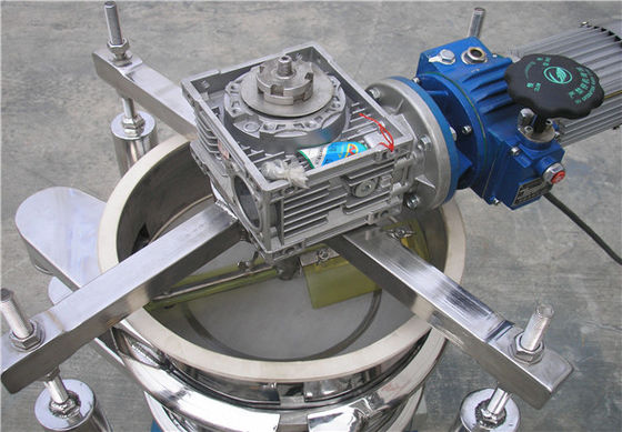 Döner fırça sistemi ile çok katlı / tek katlı titreşimli ekran makinesi