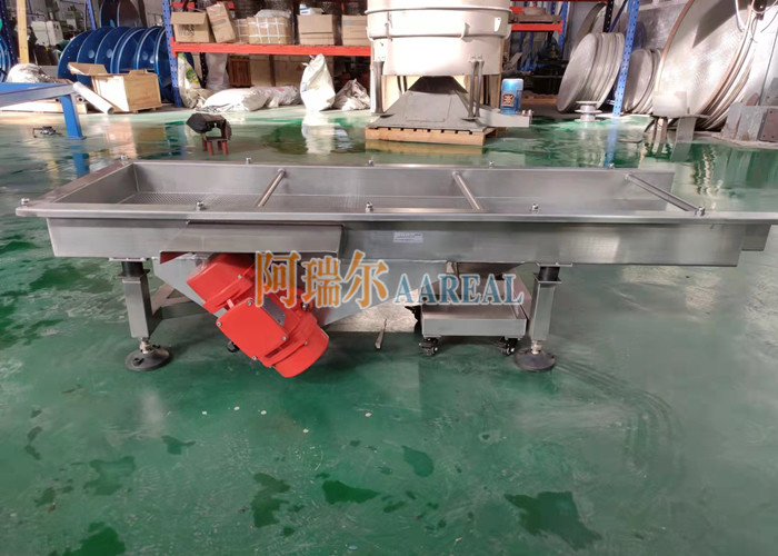 Yüksek verimlilikli paslanmaz çelik çift güverte plastik granüller doğrusal titreşimli sifon PE için dikdörtgen titreşimli ayırıcı perforasyonlu sifon plakaları olan plastik granüller
